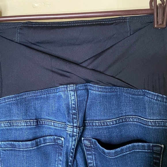 Isabel by Ingrid & Isabel Maternity Jean High Over Belly Back Crossover Panel - Picture 9 of 14